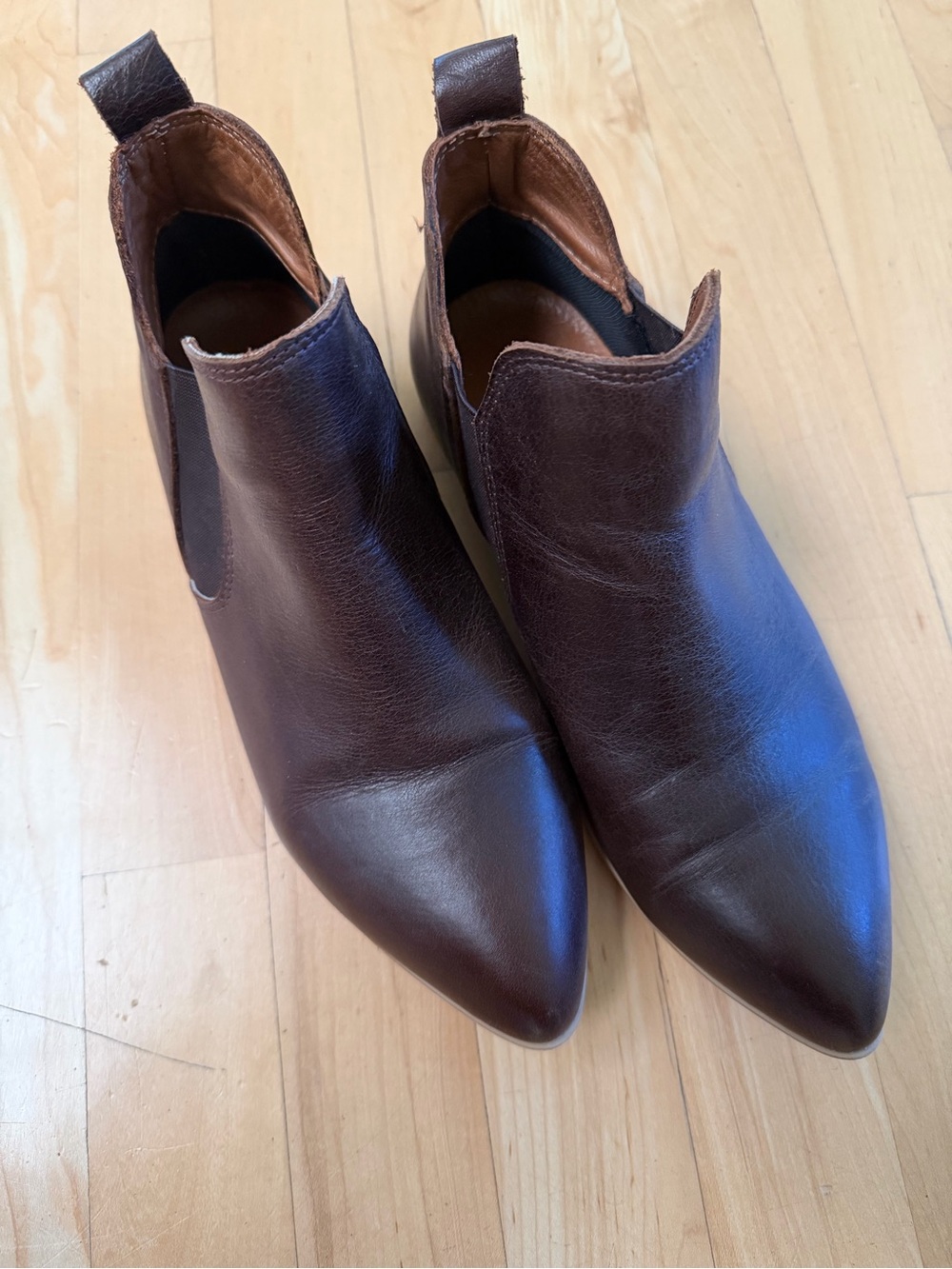 Bueno Chelsea Boots - Brown Leather